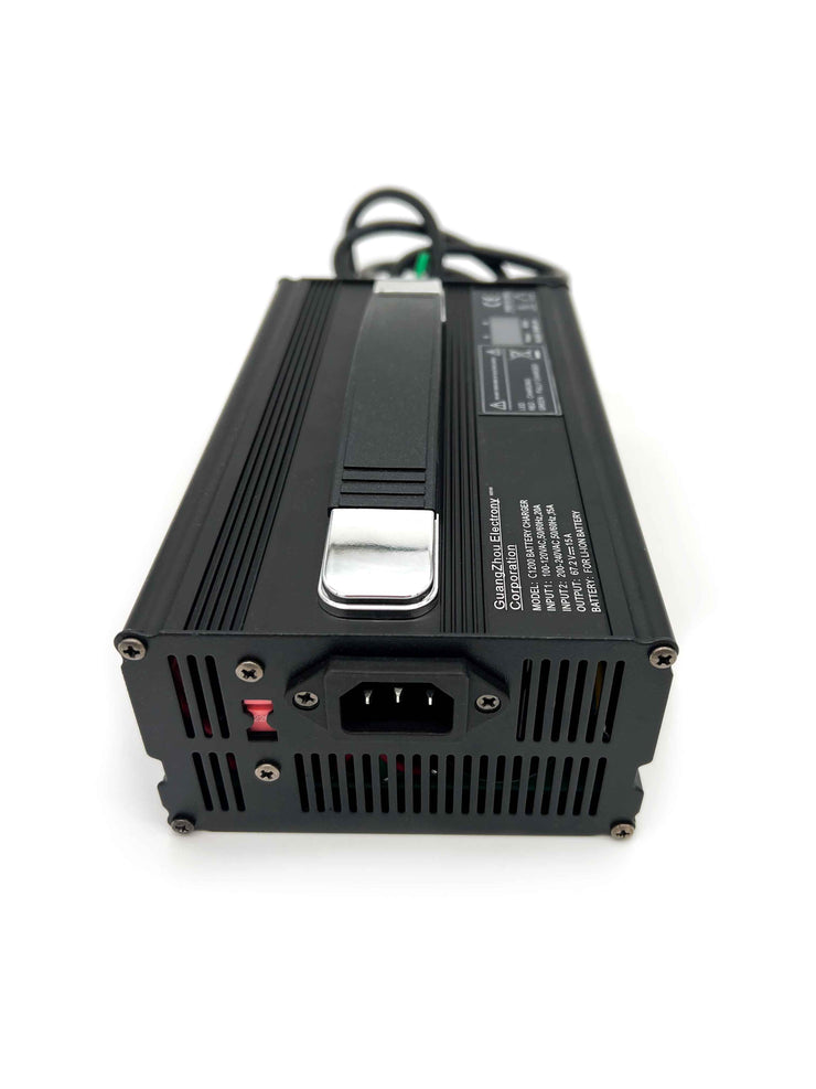16S 67,2V 15A Ultracharger